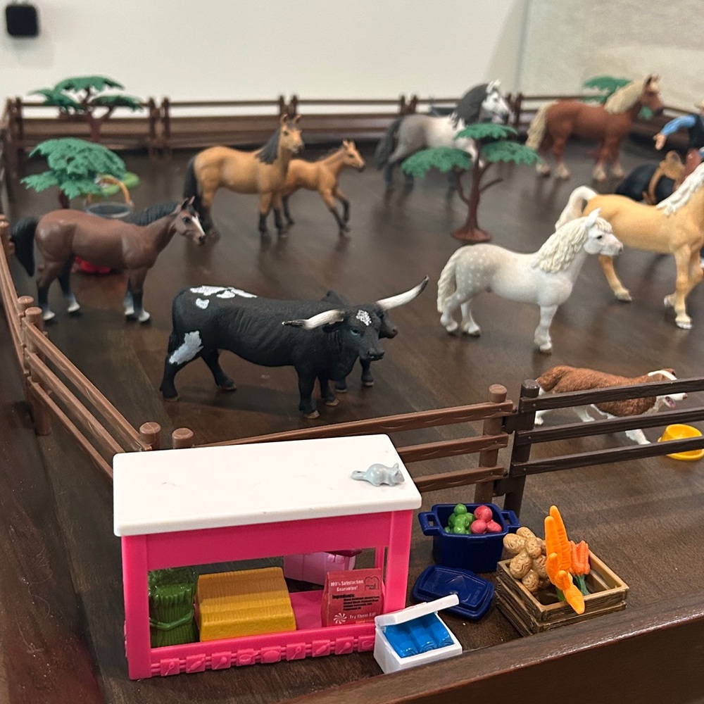 Schleich Horse Club Riders Horses, Lots of Animals & Accessories - Picture 4 of 17